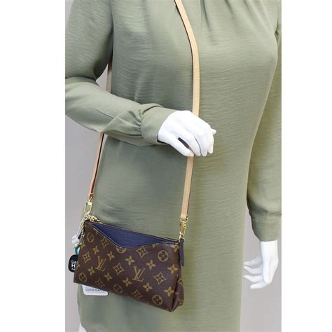 louis vuitton crossbody adv|louis vuitton crossbody wallet.